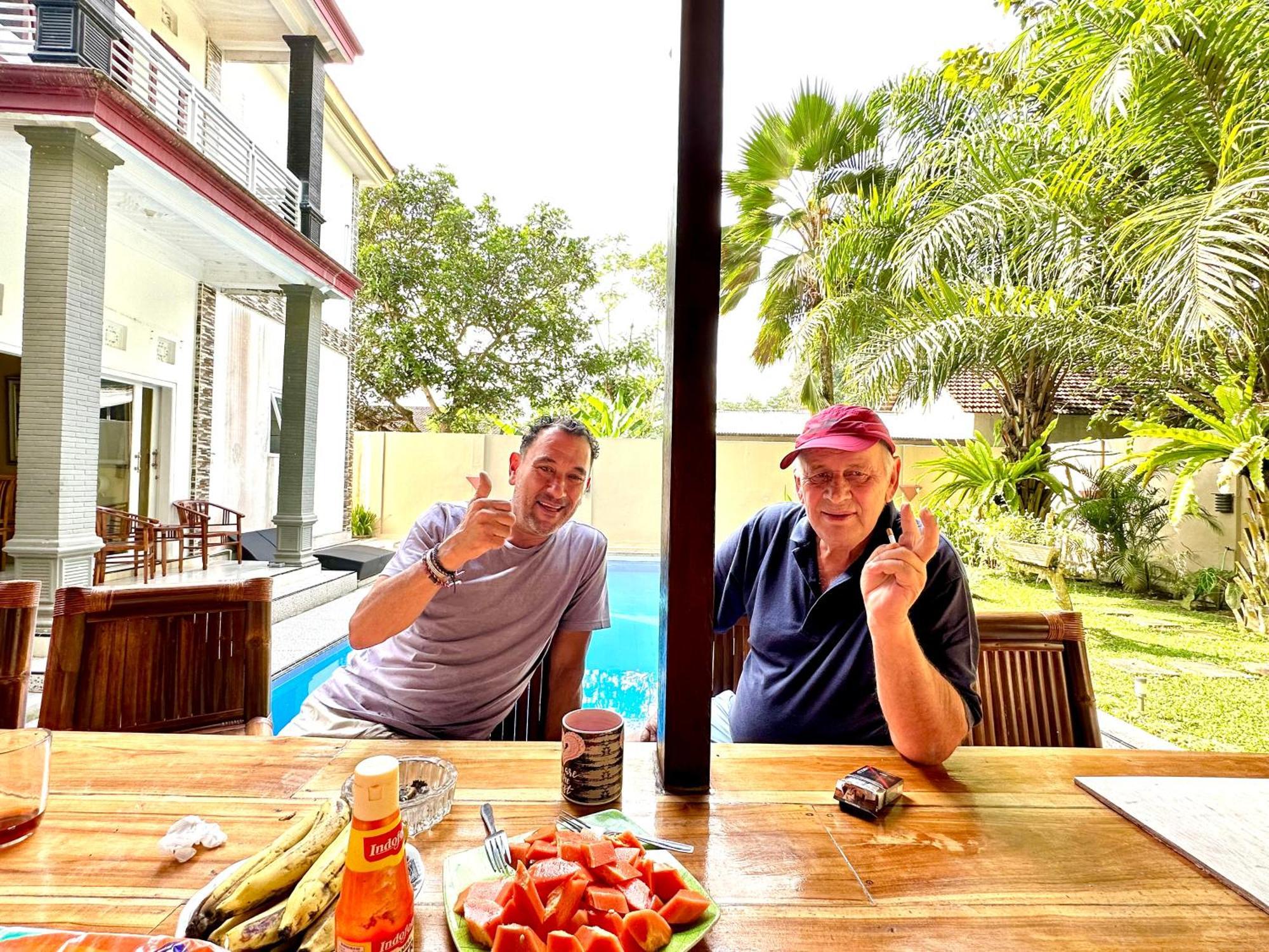 Mangir Homestay บันยูวังงี ภายนอก รูปภาพ